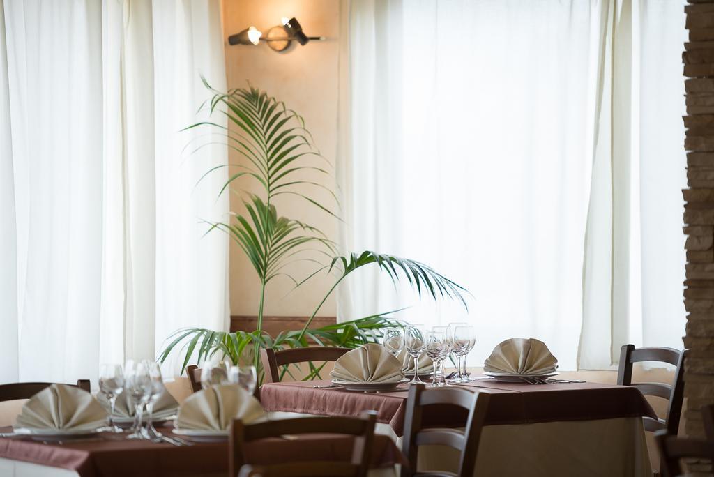 Valle Himara Guest House Пиана дели Албанези Екстериор снимка