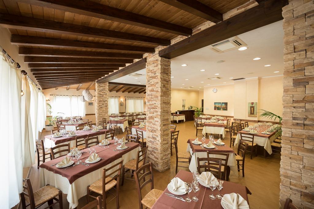 Valle Himara Guest House Пиана дели Албанези Екстериор снимка